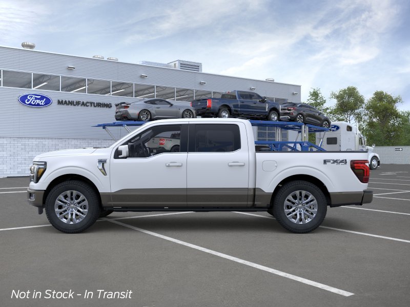 New 2026 Star White Metallic Tri-Coat Ford King Ranch image 25