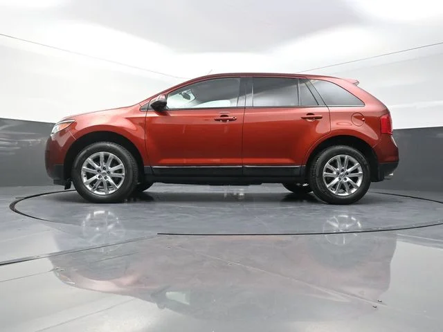 Used 2014 Orange Ford SEL image 33