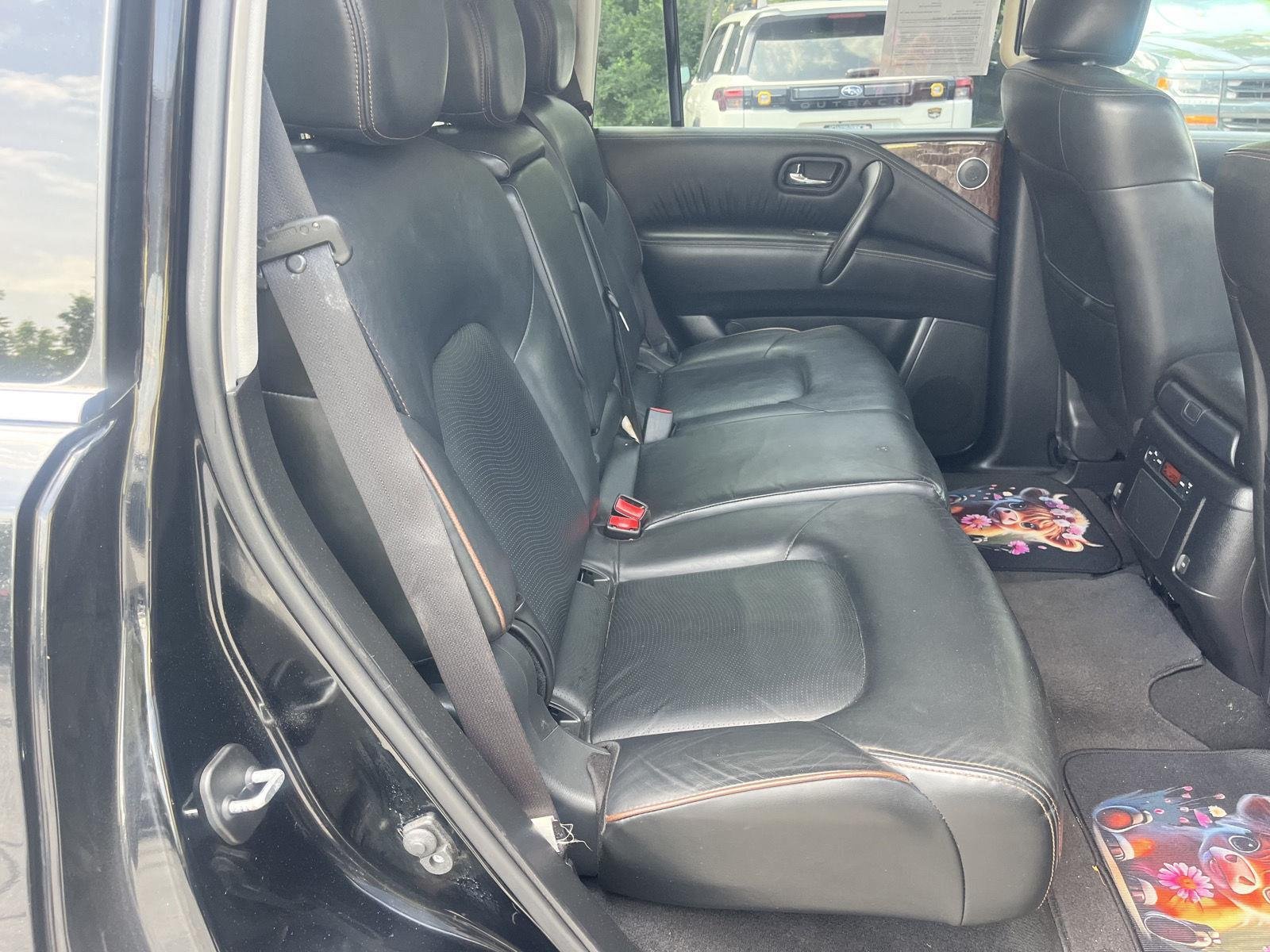 Used 2019 Super Black Nissan SL image 15