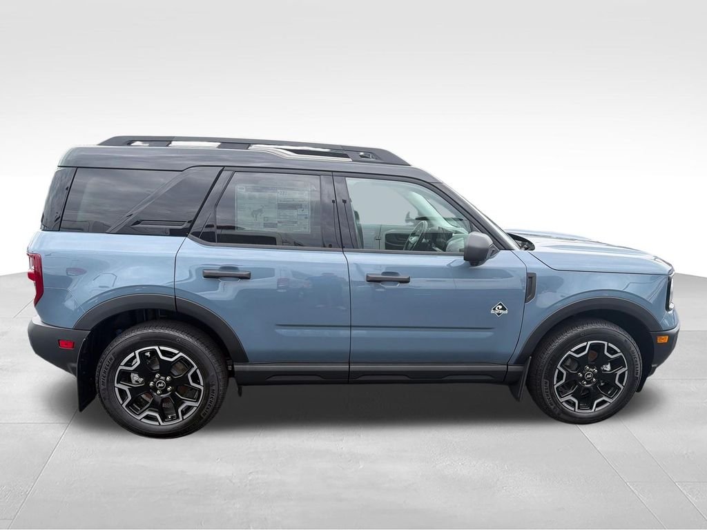 New 2026 Azure Gray Metallic Tri-Coat Ford Outer Banks® image 6