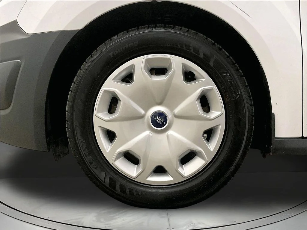 Used 2017 White Ford XL image 12