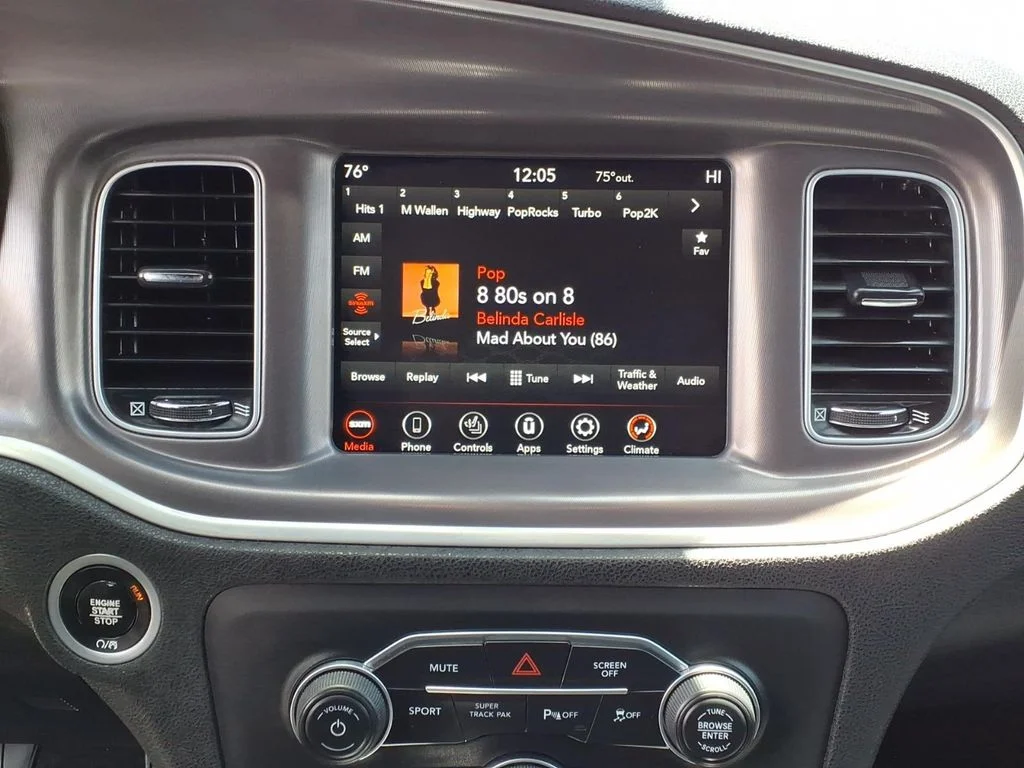 Used 2022 Gray Dodge SXT image 14