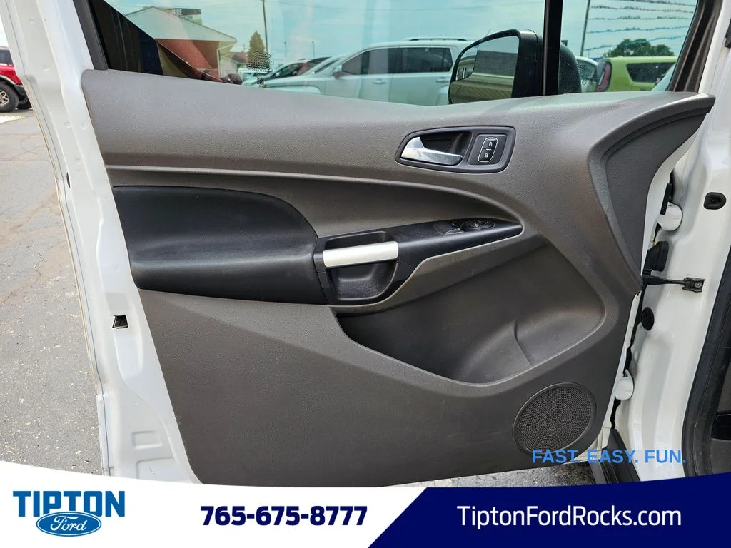 Used 2019 Frozen White Ford XLT image 5