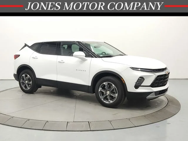 2025 Chevrolet Blazer LT