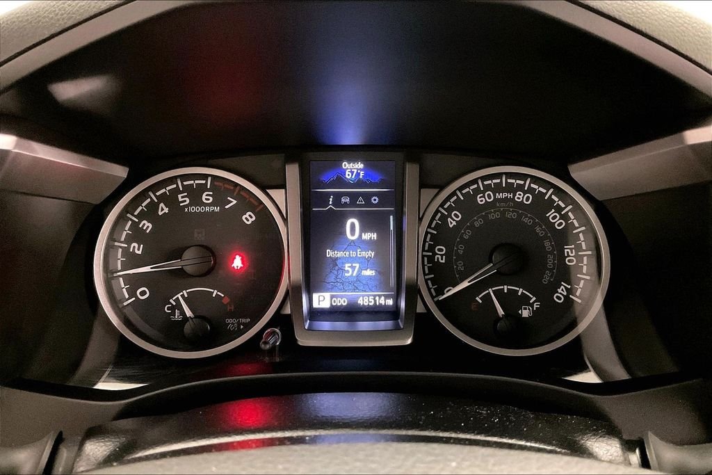 Used 2023 White Toyota SR5 image 25