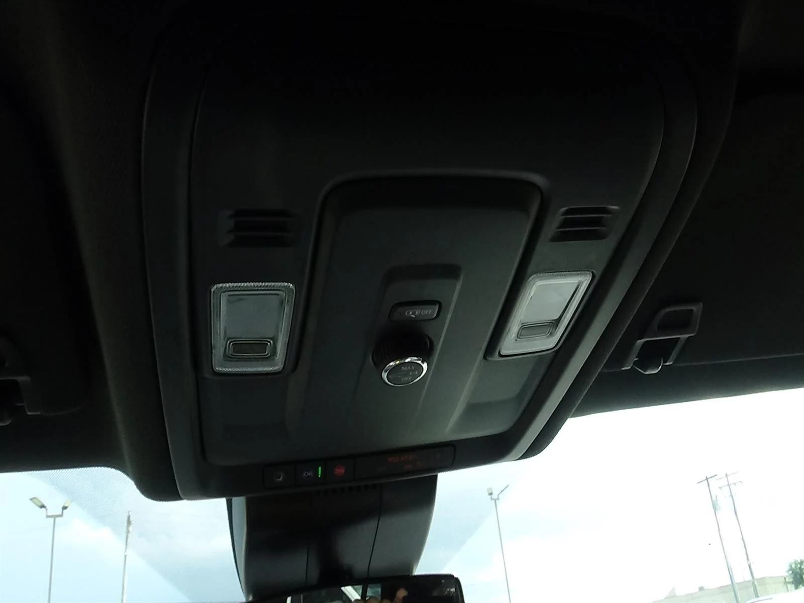 Used 2025 Sterling Gray Metallic (gxd) Chevrolet LT image 25