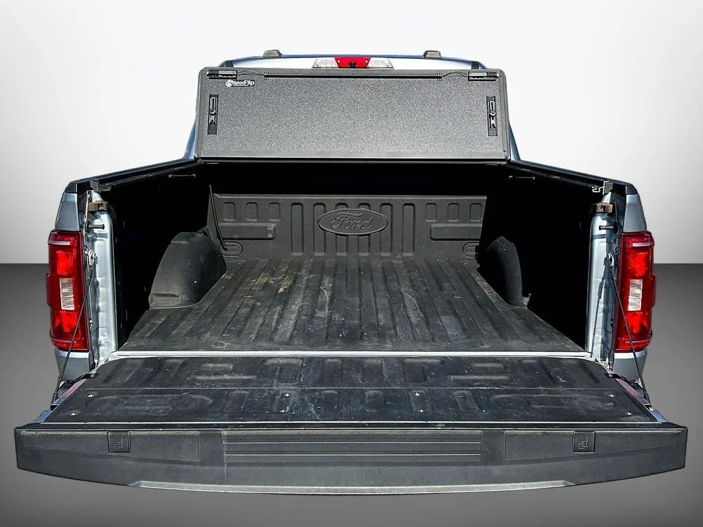Used 2022 Silver Metallic Ford XLT image 8