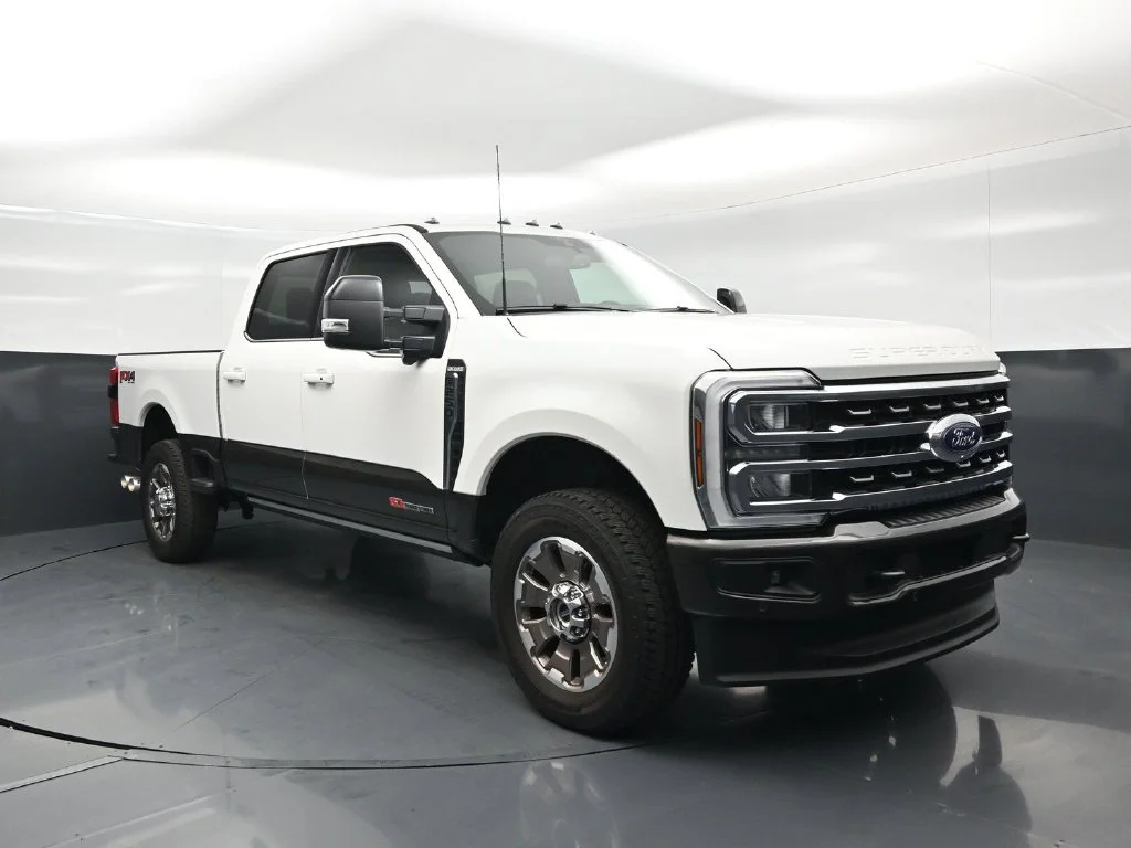 Used 2025 White Ford King Ranch image 57