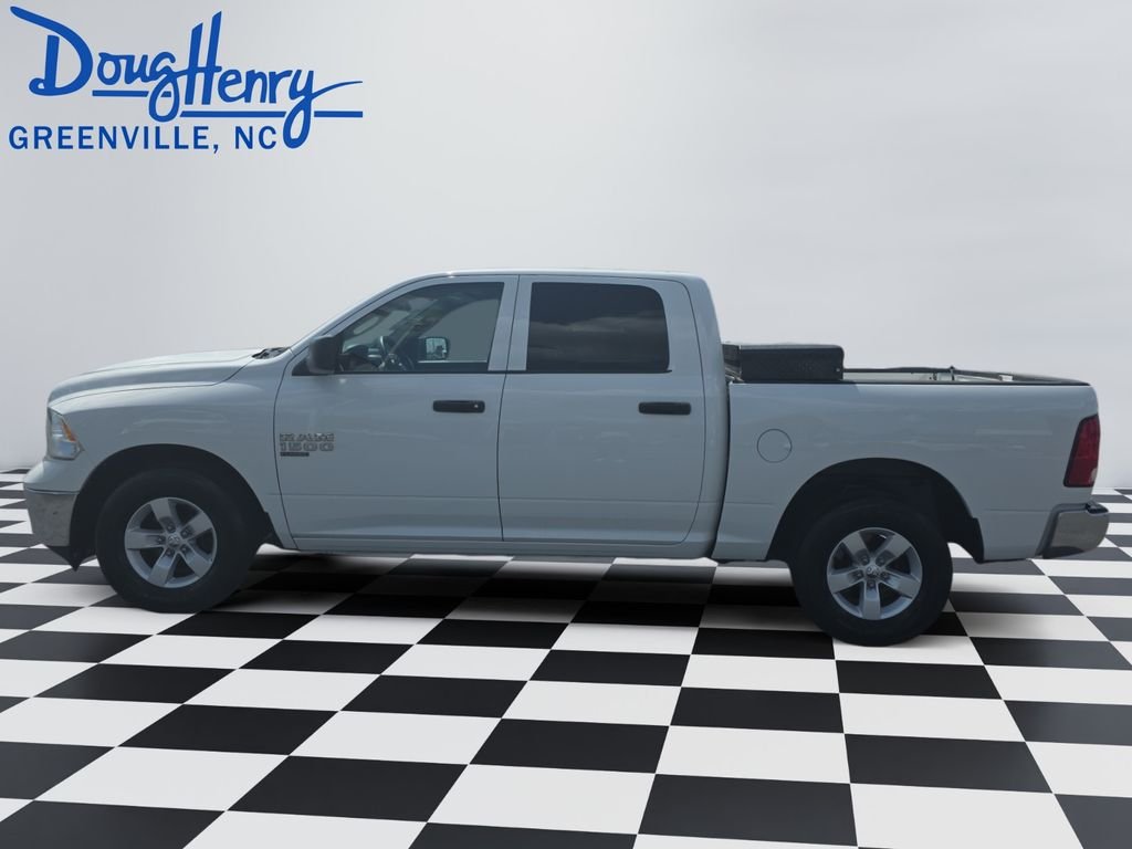 Used 2022 White Ram SLT image 2