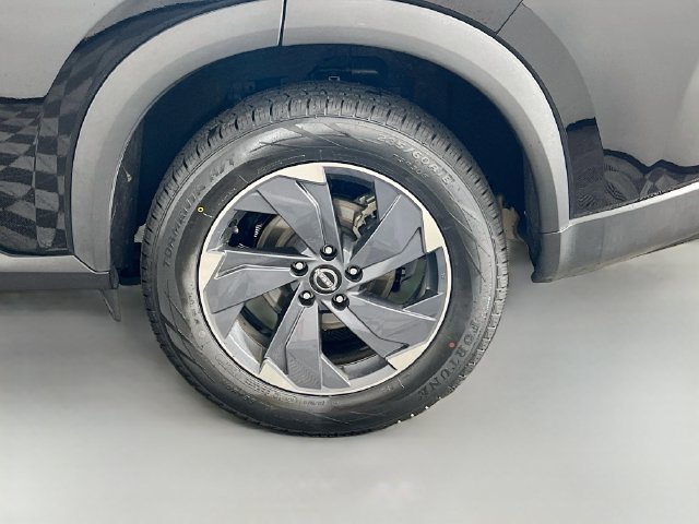 2025 Nissan Rogue SV - Photo 34