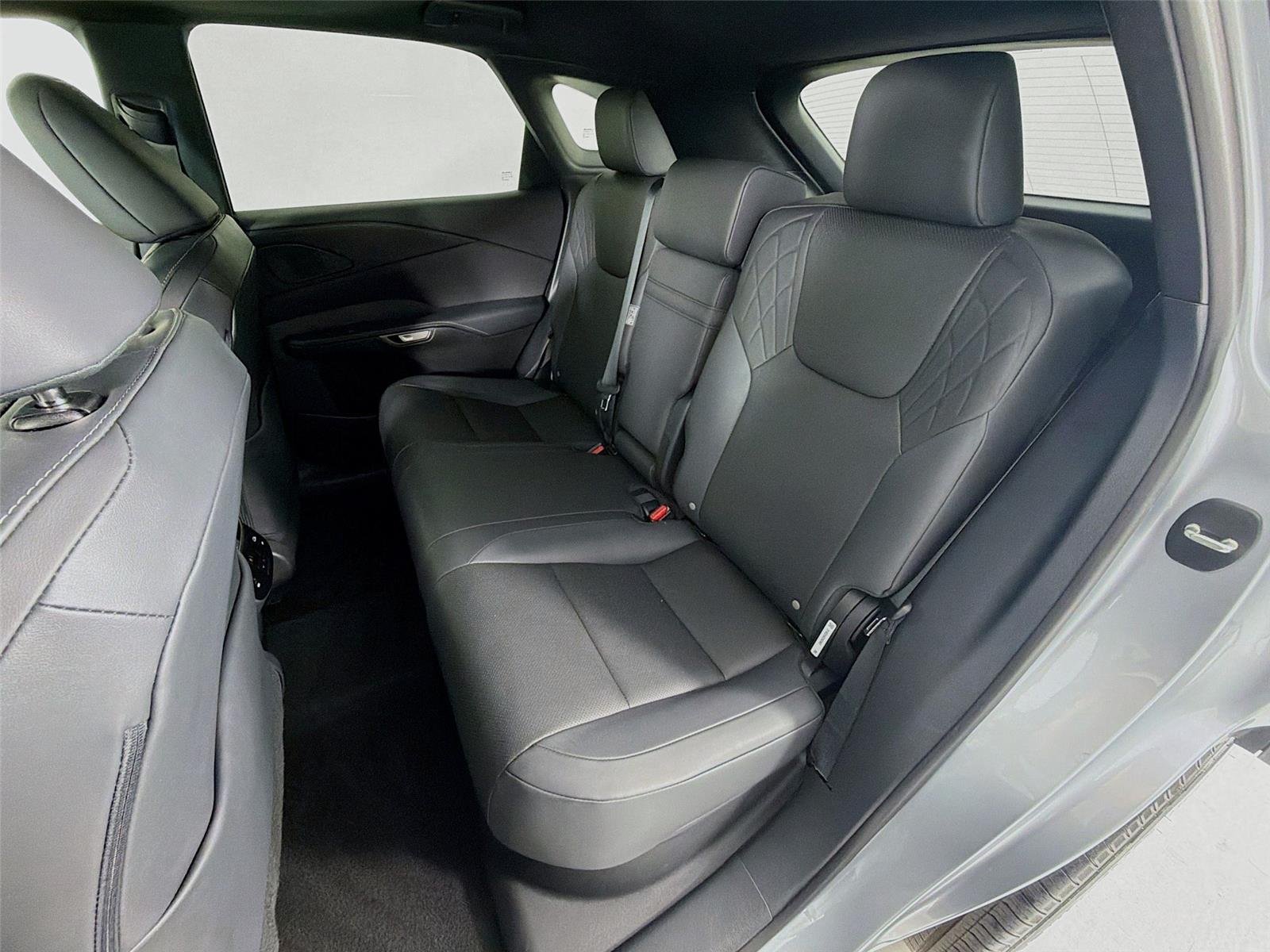 Used 2024 Iridium Lexus RX 350 Premium image 21