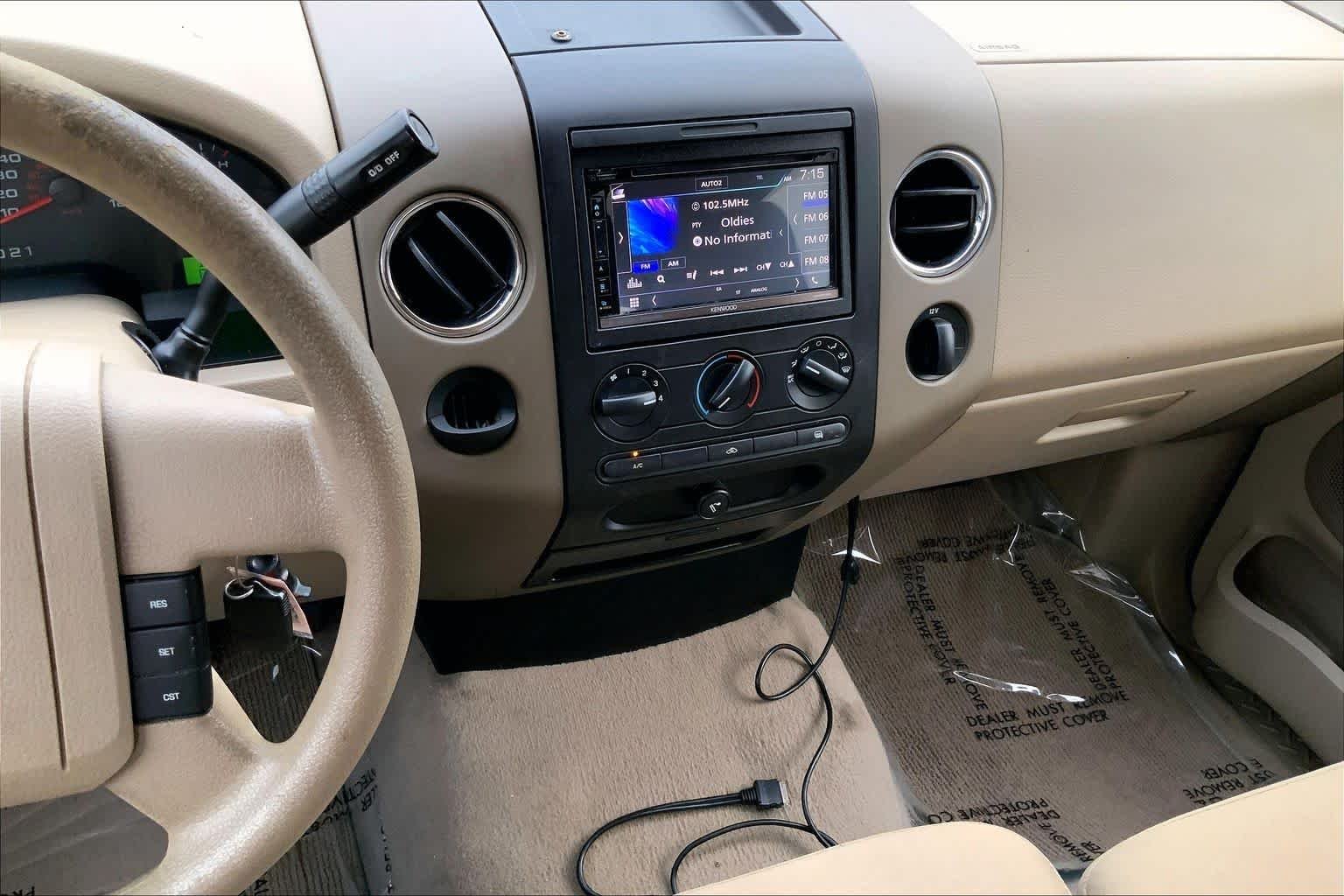 Used 2008 Oxford White Ford XLT image 6