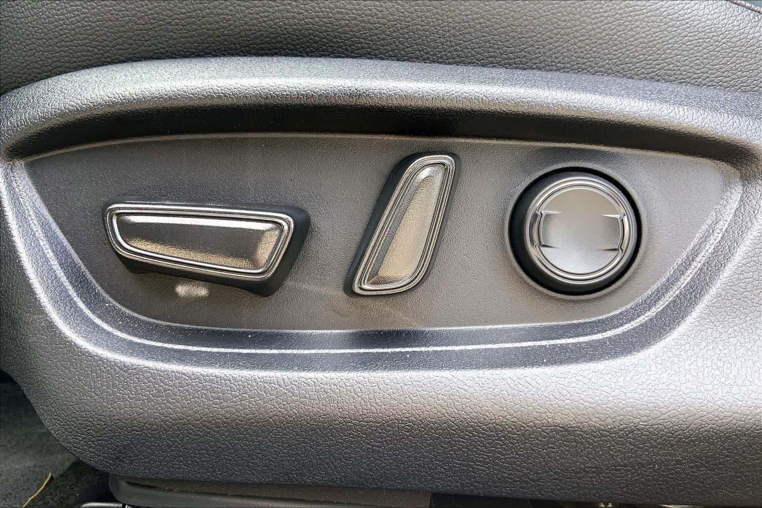 Certified Used 2026 Ice Cap Toyota SE image 34