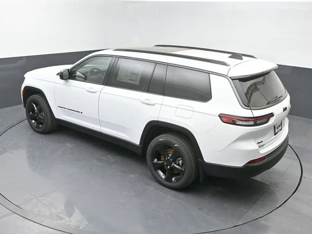 New 2026 Bright White Clearcoat Jeep Limited image 33