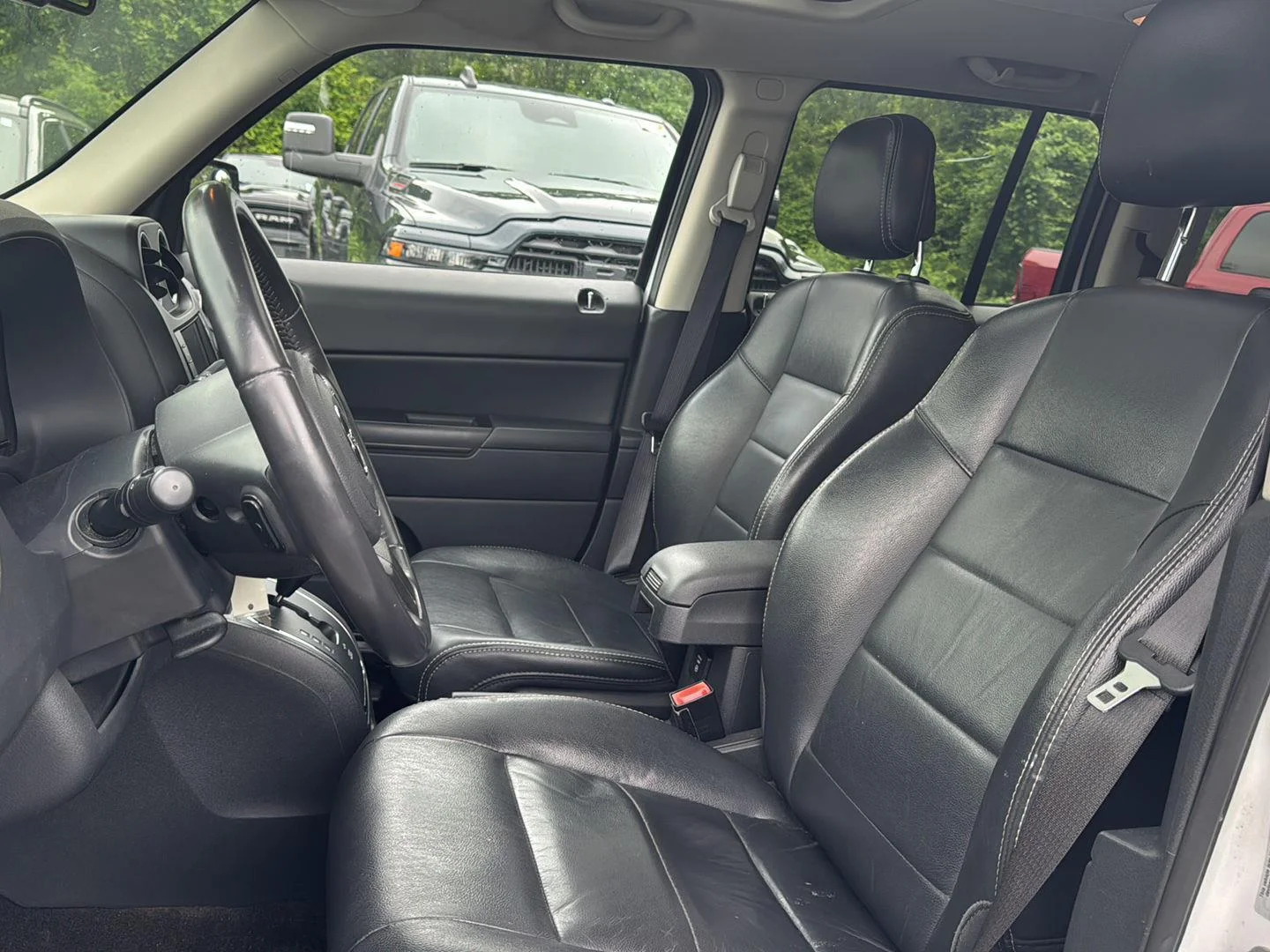 Used 2016 Bright White Clearcoat Jeep High Altitude Edition image 5