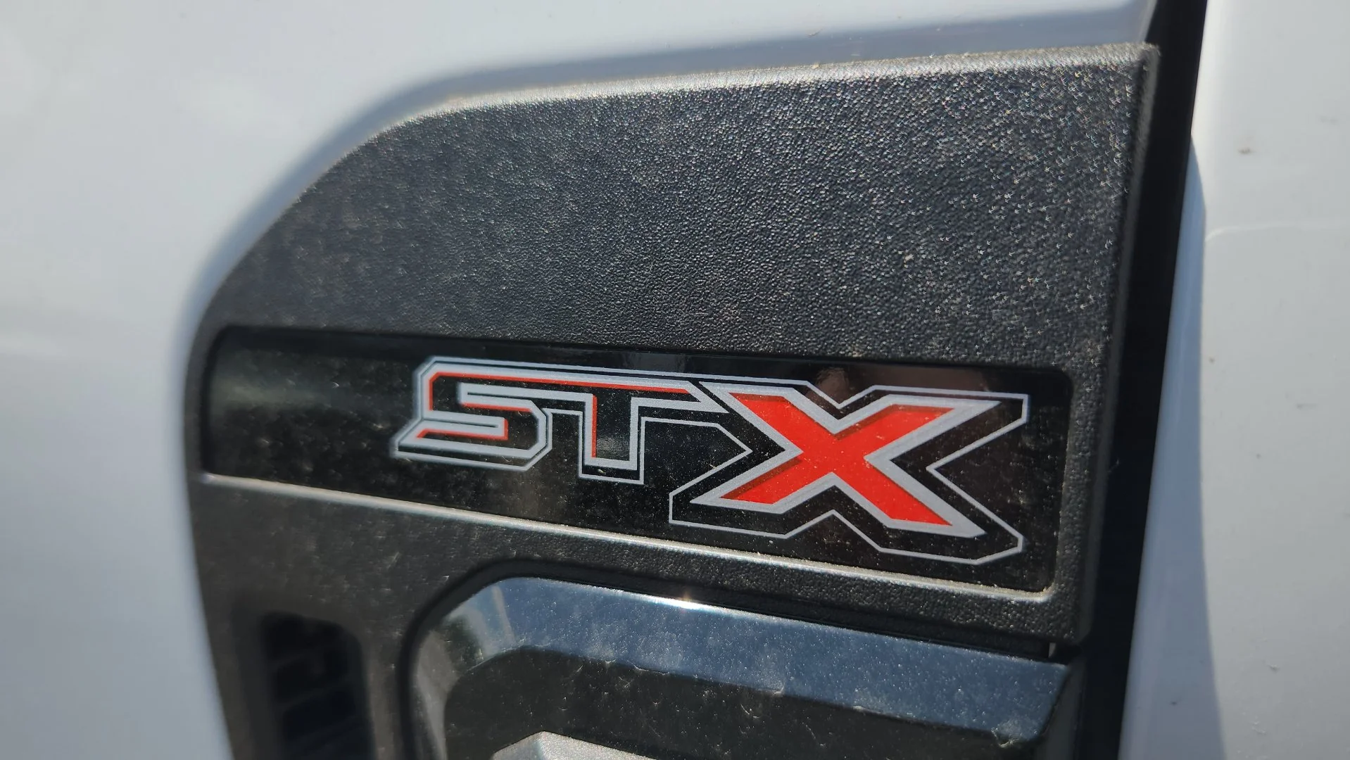 New 2026 Oxford White Ford XL image 10