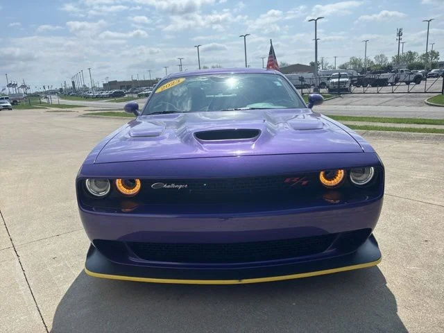 Used 2023 Plum Crazy Pearlcoat Dodge R/T Scat Pack Widebody image 5