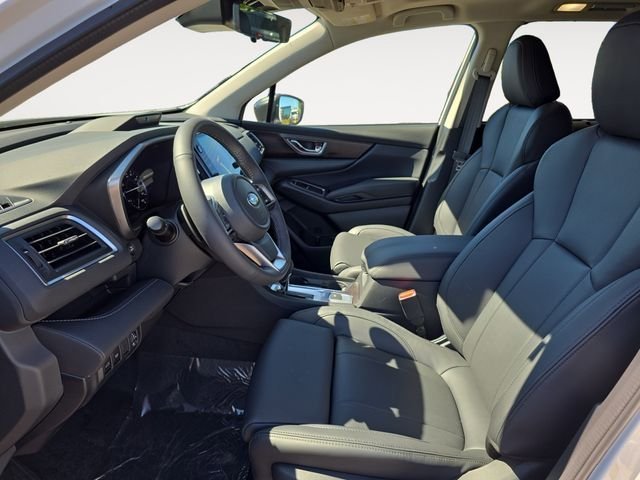 New 2026 CRYSTAL WHITE PEARL Subaru Touring 7-Passenger image 9