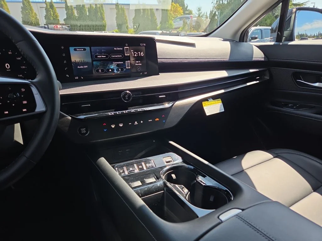Used 2025 Gray Nissan SV image 22