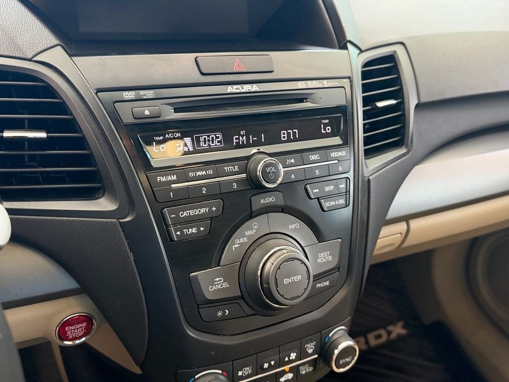 Used 2014 White Acura Technology Package image 19