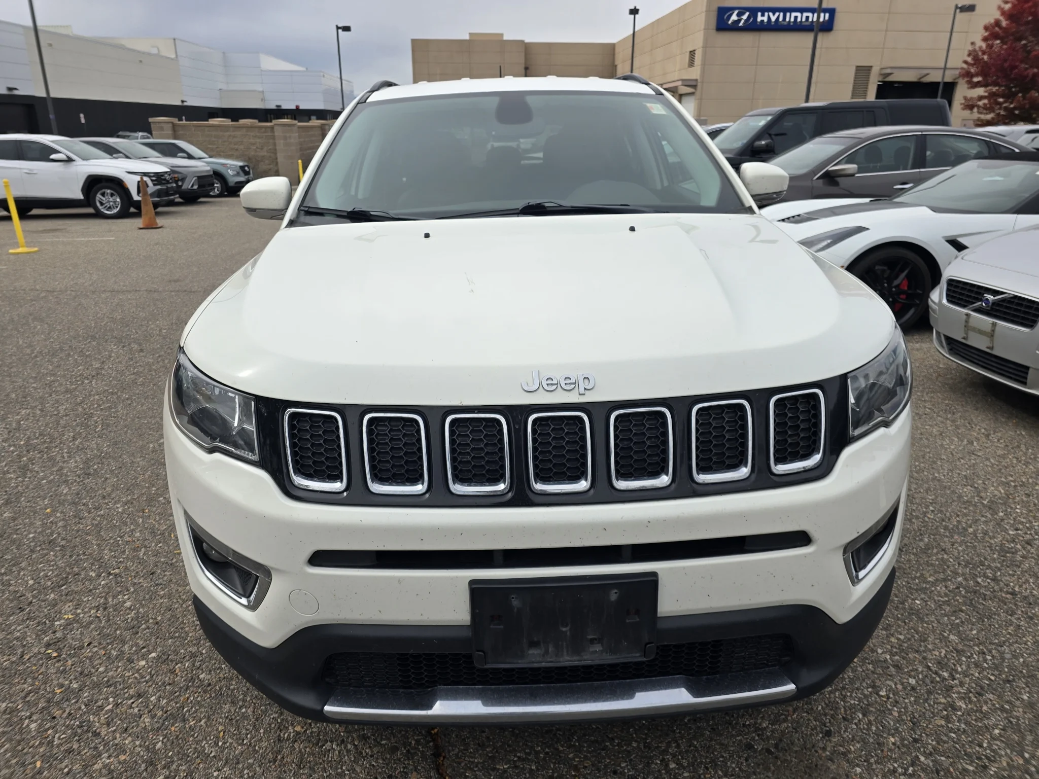 Used 2019 White Clearcoat Jeep Limited image 20