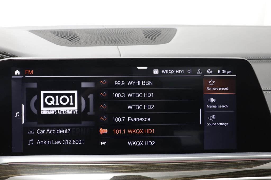 Used 2019 Arctic Gray Metallic BMW xDrive50i image 10