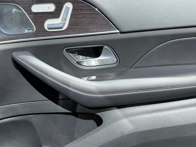 Used 2021 Silver Mercedes-Benz GLE 350 image 29