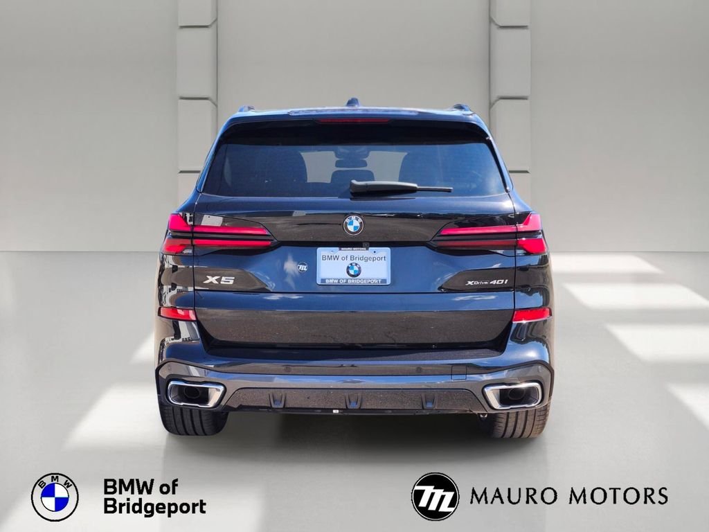 Used 2024 Black BMW xDrive40i image 5