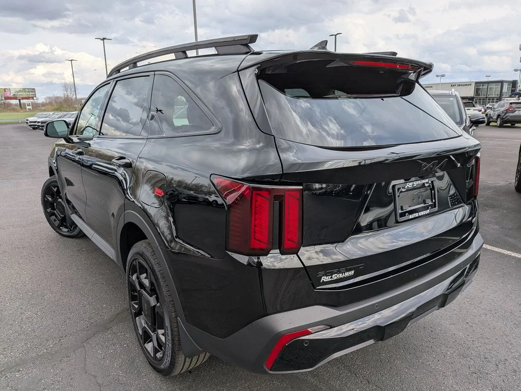 New 2026 Black Kia X-Line EX image 5