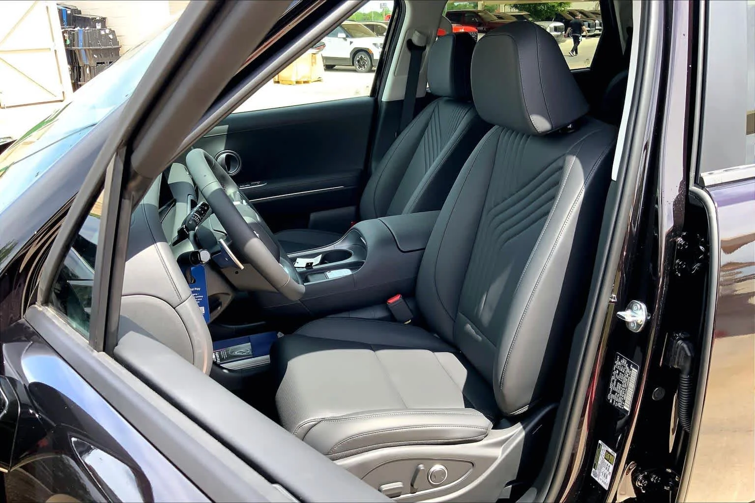 New 2026 Galaxy Maroon Pearl Hyundai Blue SEL 7P image 7