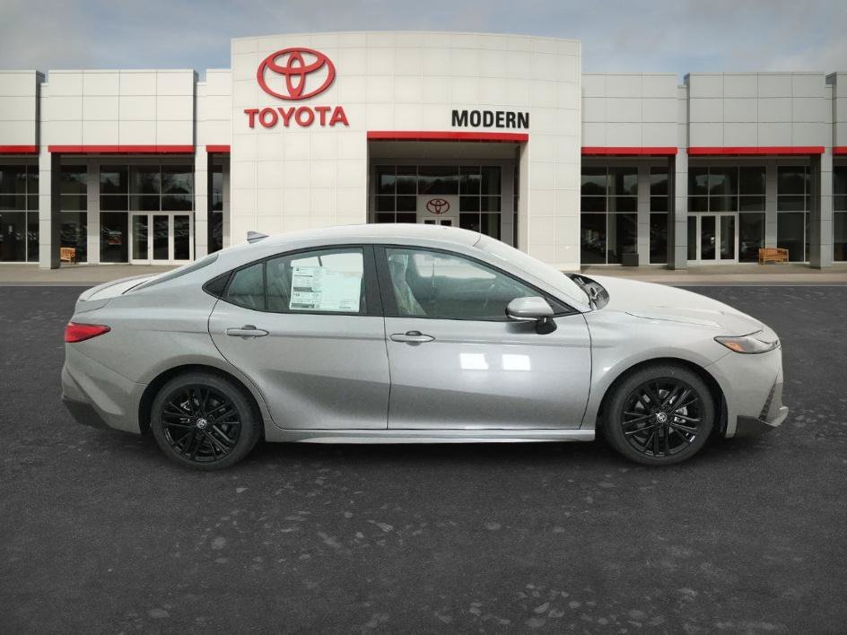 New 2026 Heavy Metallic Toyota SE image 5