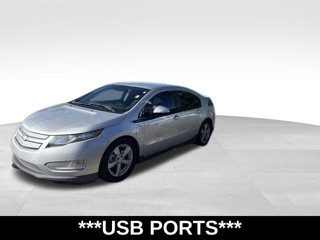 Used 2014 Silver Chevrolet Base image 5
