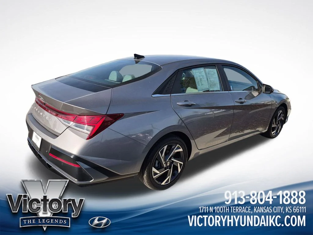 Used 2024 Silver Hyundai Limited image 5
