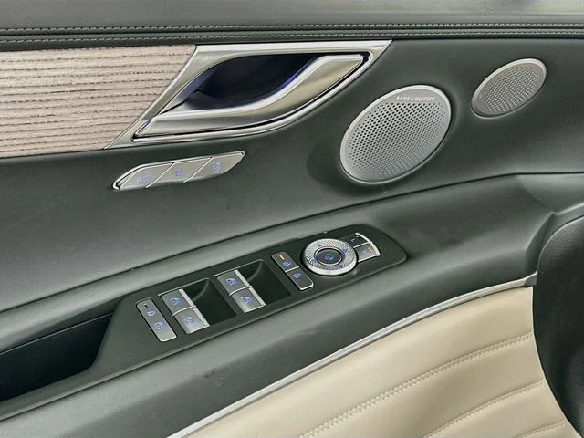 New 2026 Genesis GV80 2.5T Prestige