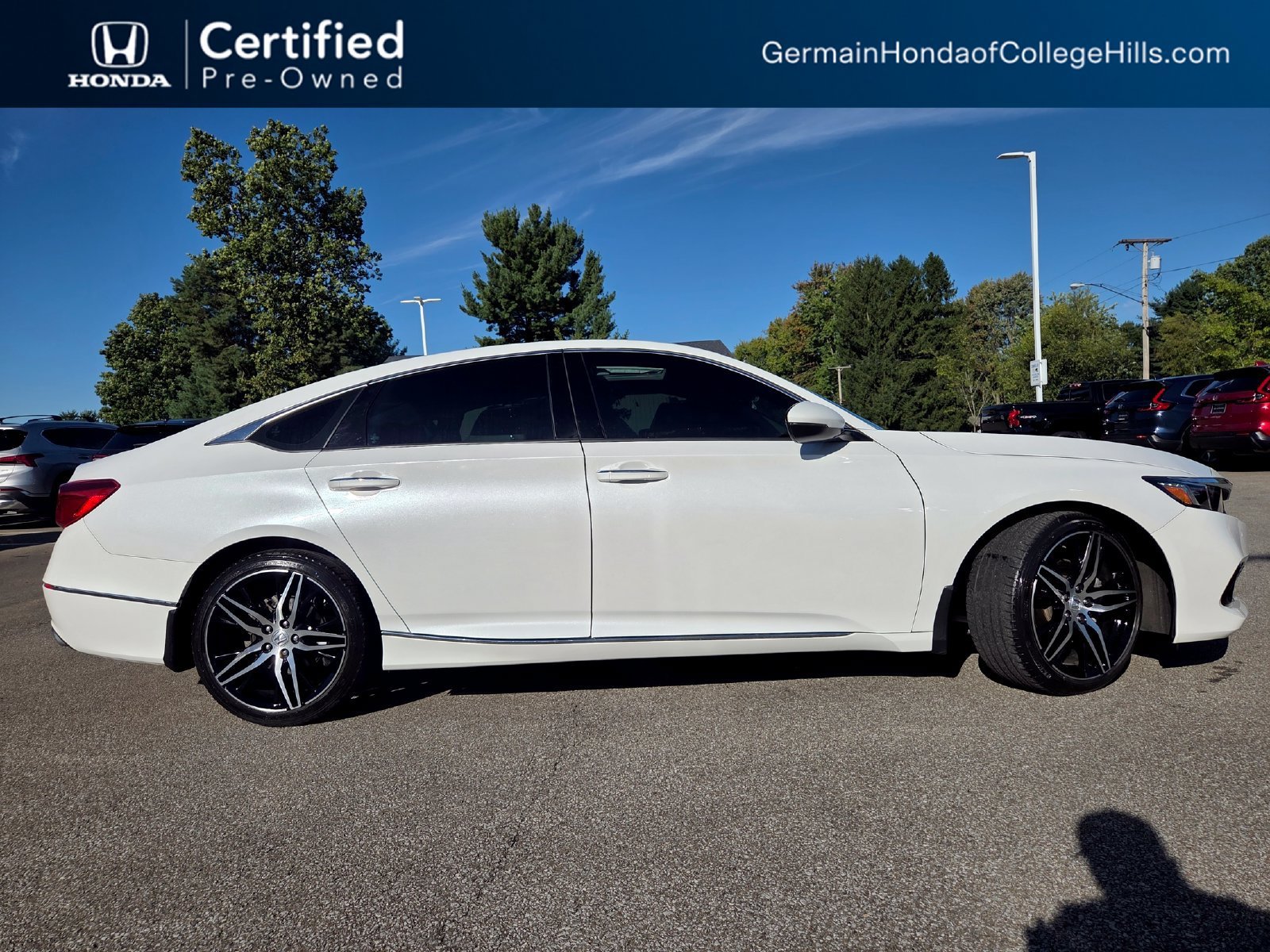 Certified Used 2021 Platinum White Pearl Honda 2.0T Touring image 73