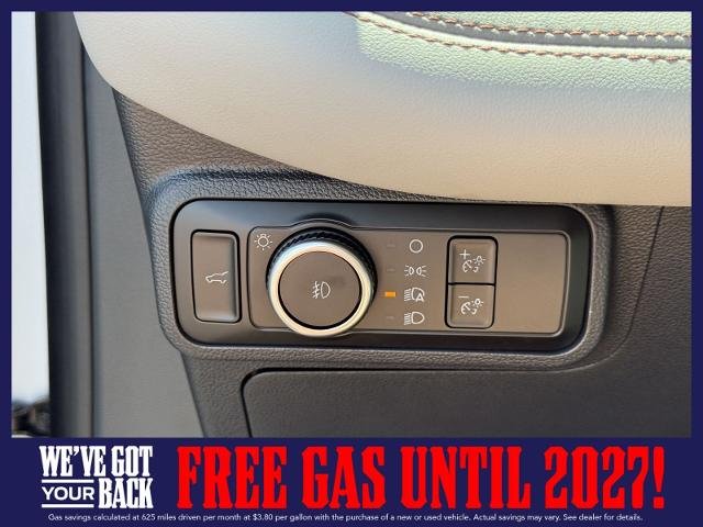 New 2026 Space White Metallic Ford Active image 26