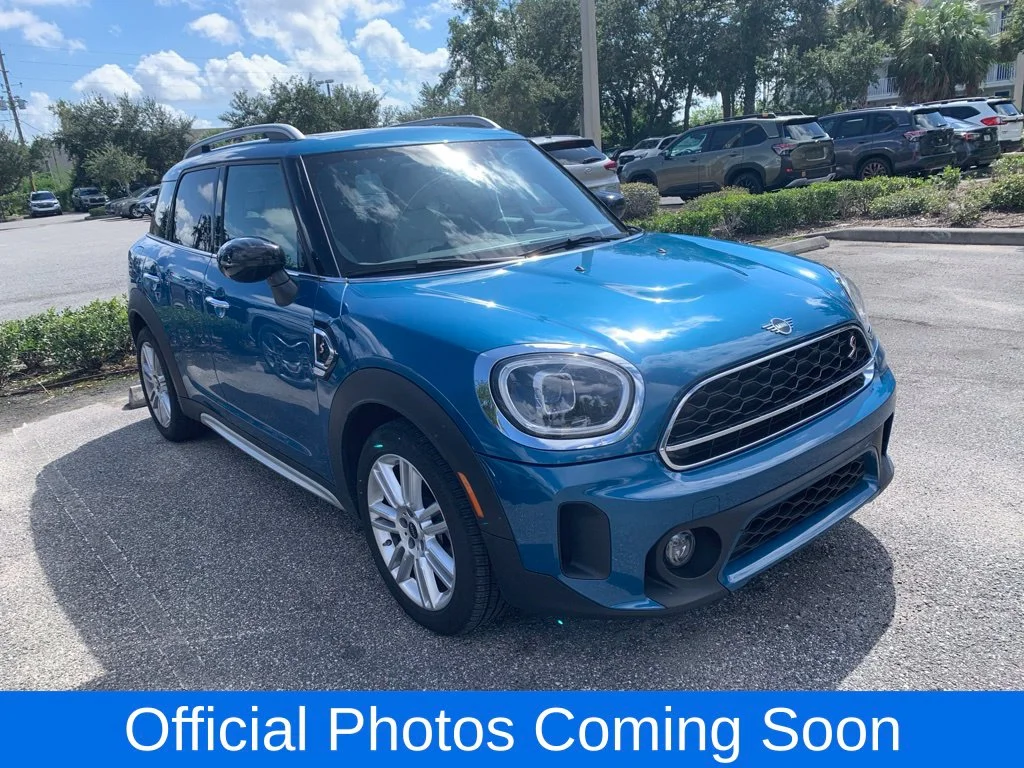 Used 2024 Blue MINI Iconic image 1