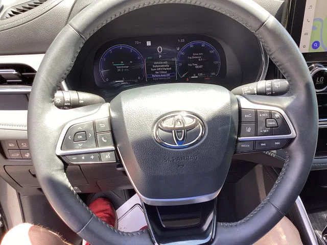 Used 2024 Magnetic Gray Metallic Toyota Platinum image 13