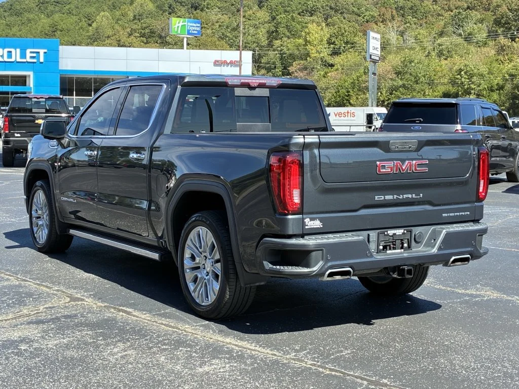 Used 2021 HUNTER METALLIC GMC Denali image 9