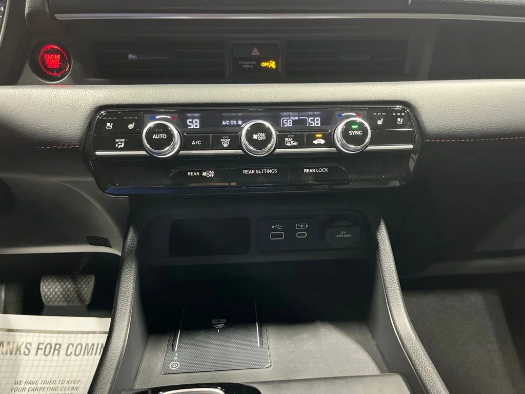 2025 Honda Pilot Black Edition - Photo 25