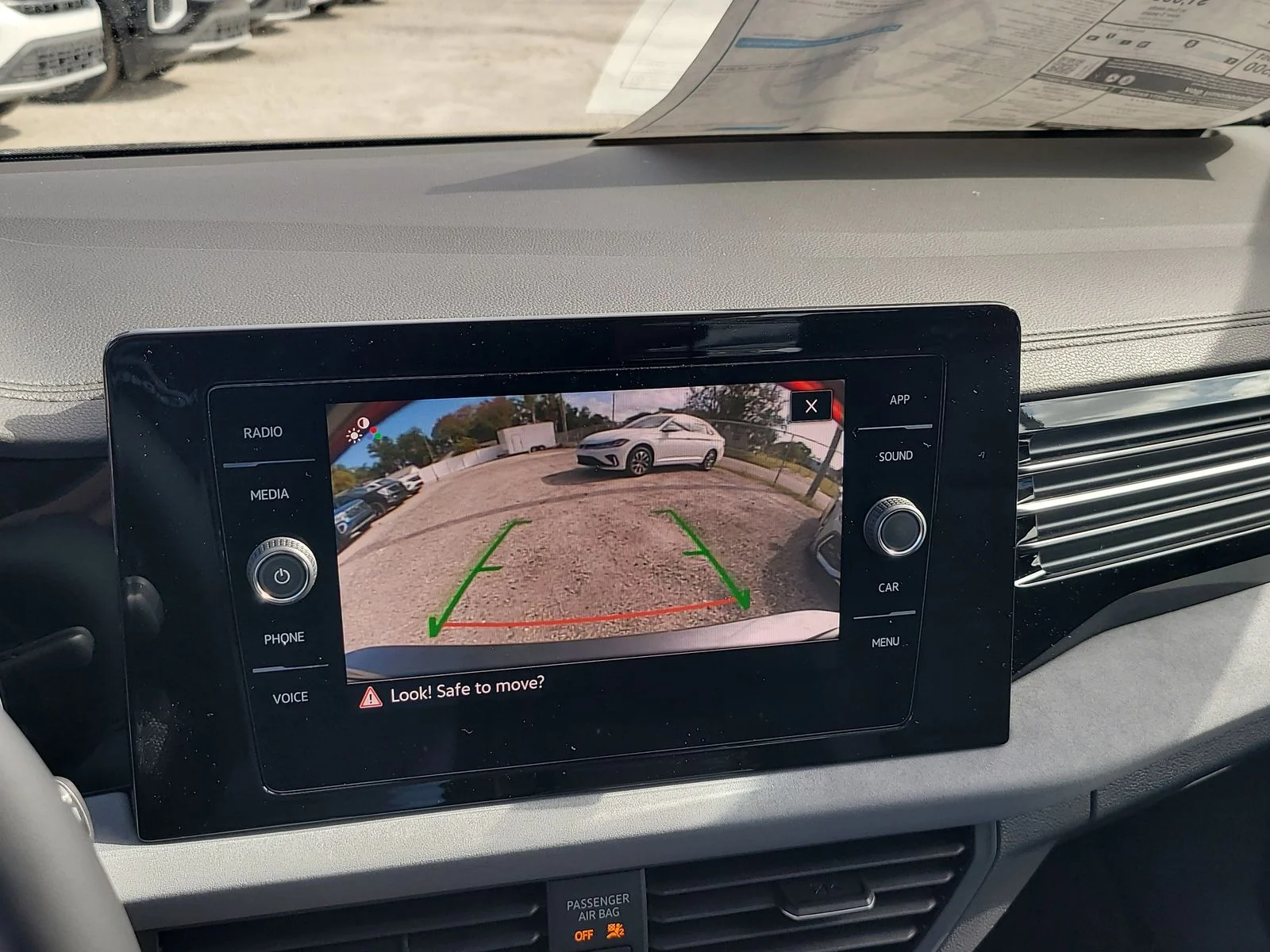 New 2026 Platinum Gray Metallic Volkswagen 1.5T SE image 23
