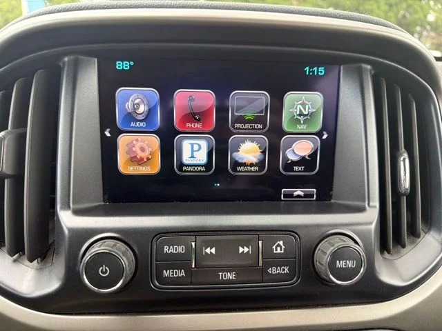 Used 2016 Black Chevrolet Z71 image 12
