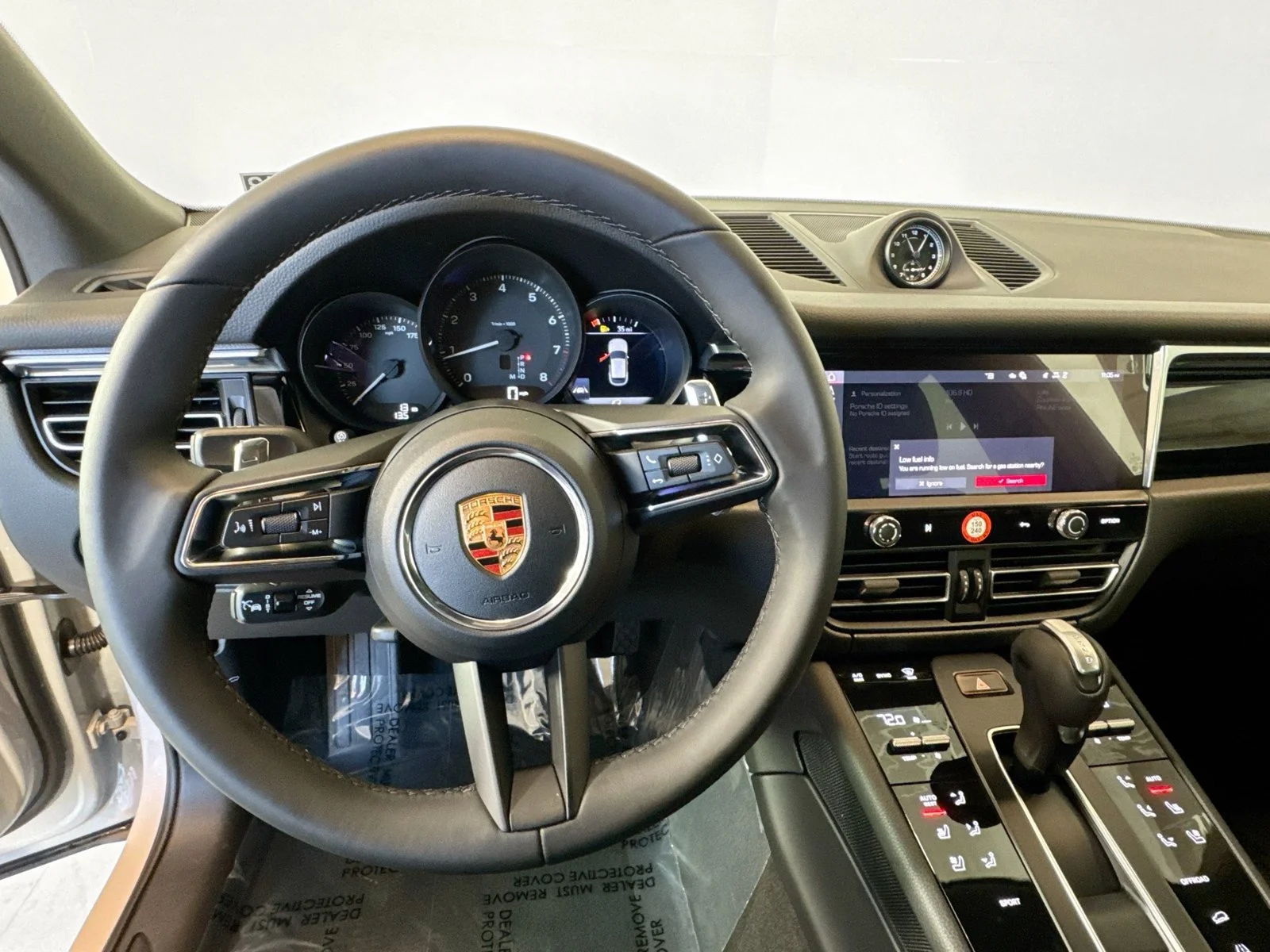 2026 Porsche Macan Base - Photo 14