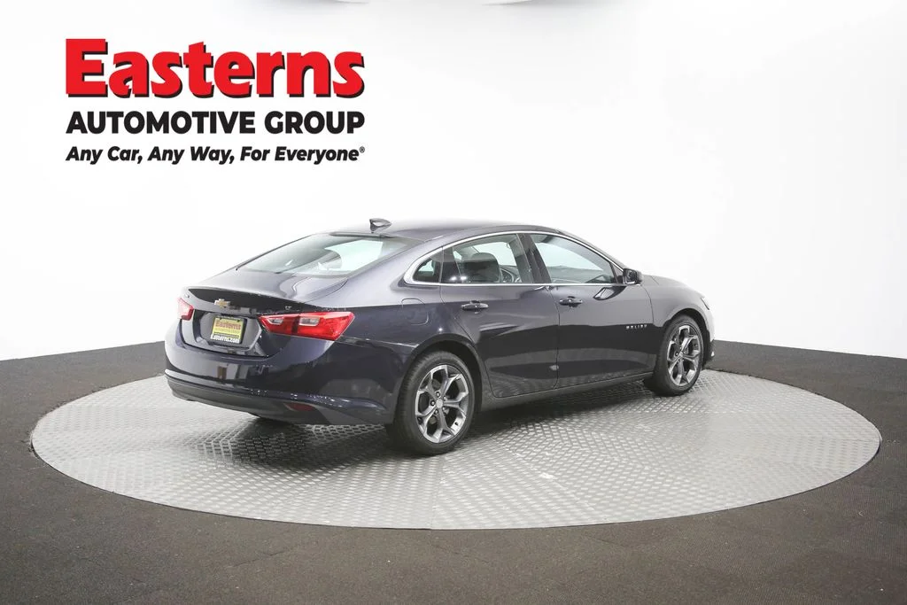 Used 2023 Gray Chevrolet LT image 36