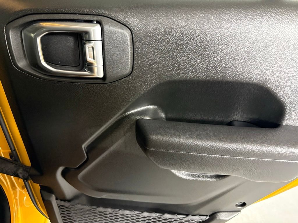 New 2026 Goldilocks Exterior Paint Jeep Sport image 29