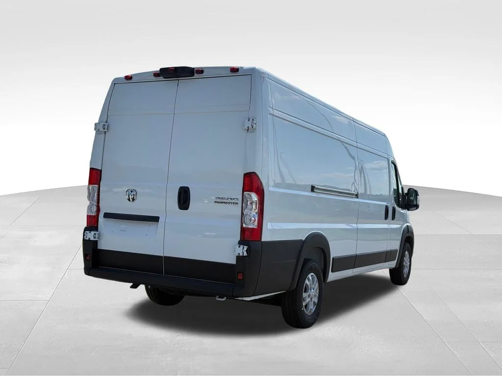 New 2026 Bright White Clear-Coat Exterior Paint RAM High Roof image 27
