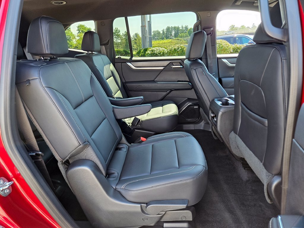 2026 GMC Acadia Elevation - Photo 14