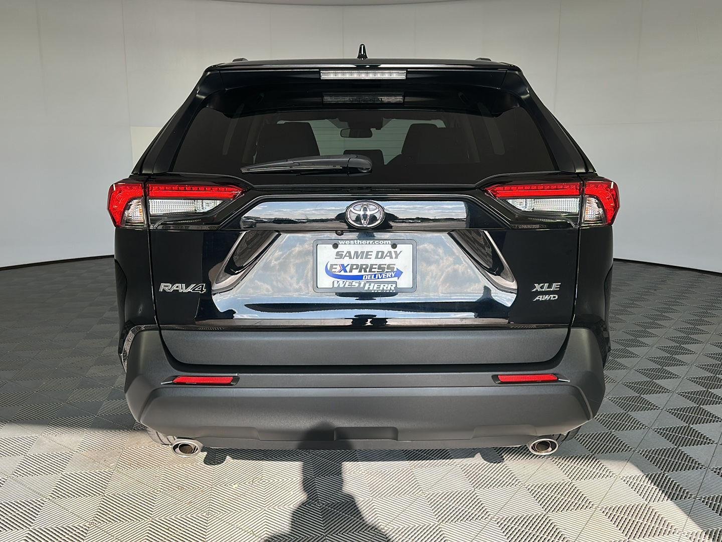 Used 2024 Midnight Black Metallic Toyota XLE image 6