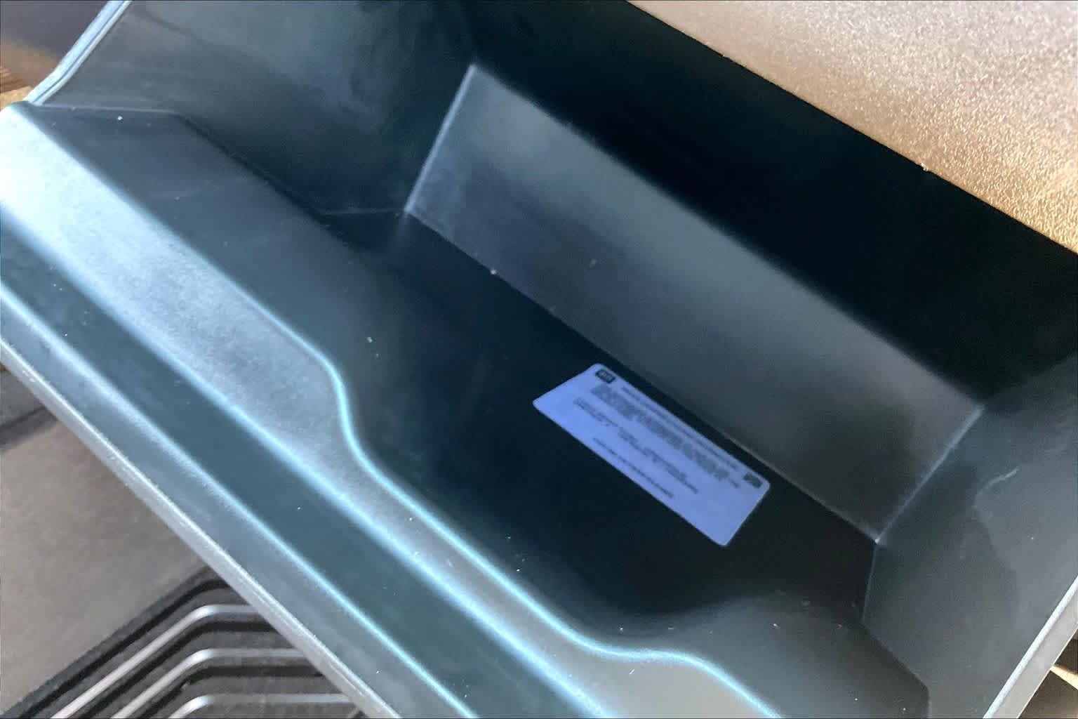Used 2025 Sterling Gray Metallic Chevrolet LT image 15