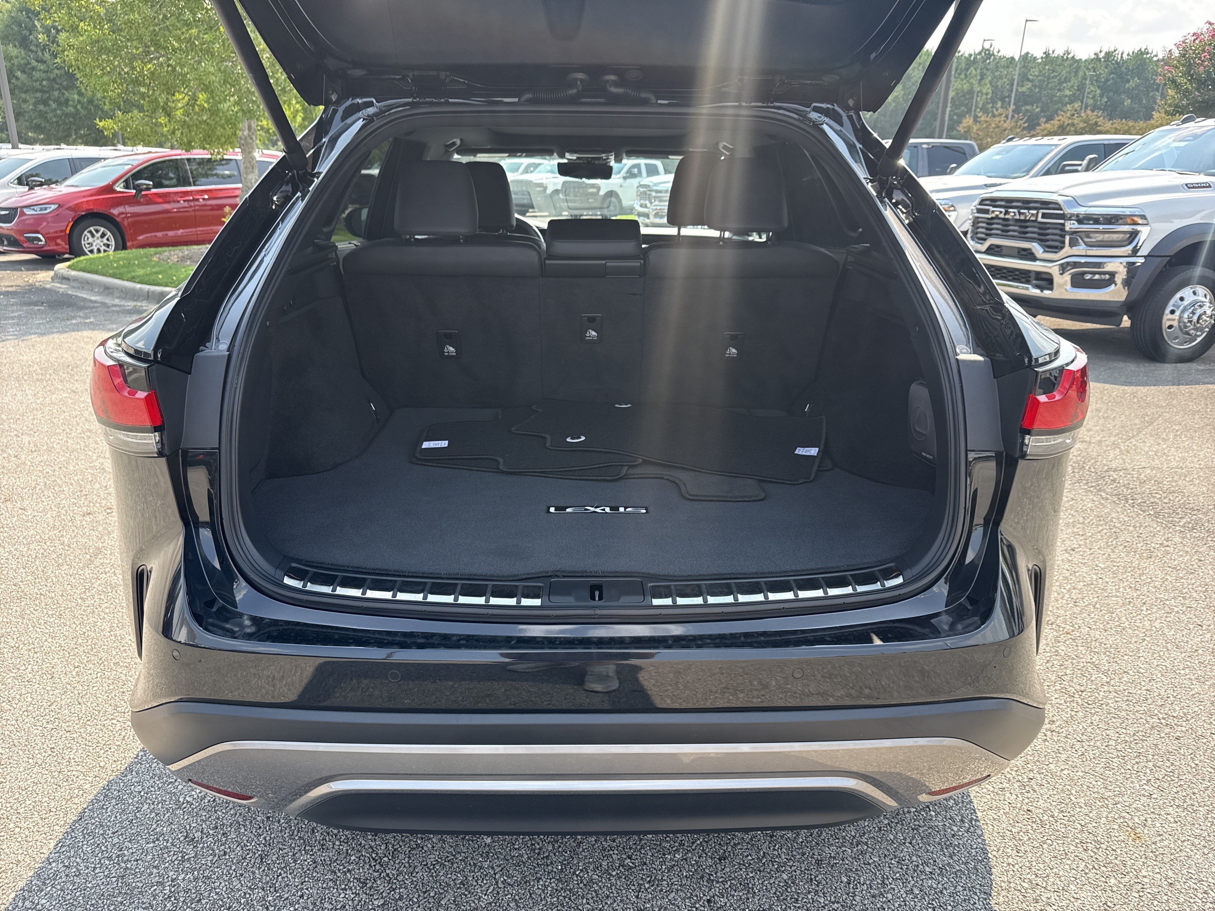 Used 2023 Black Lexus RX 350 Premium image 19